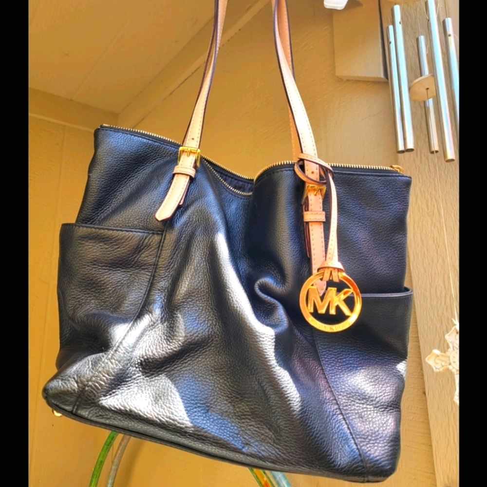Black Creamy Leather Michael Kors Tote